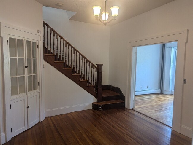 Building Photo - 9A Ellis St