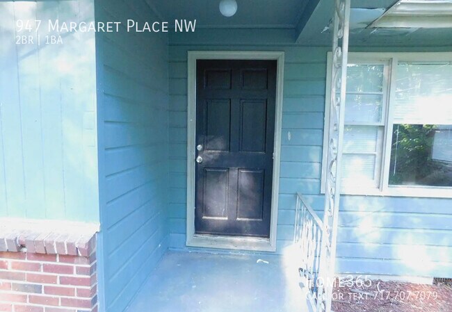 Building Photo - Cute move in ready 2 Bedroom 1 bath house ...