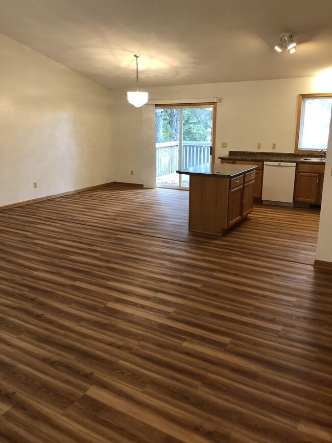 Foto del edificio - 1720 7th St SE