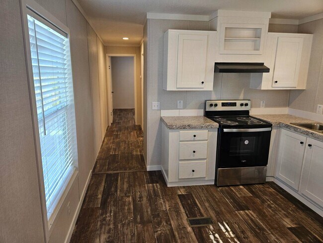 Foto del edificio - 14236 Max Hooks Rd