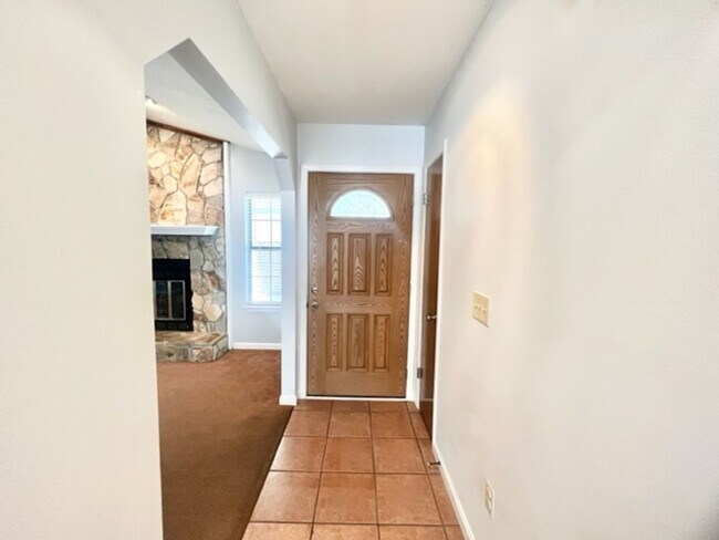 Building Photo - 205 McKinley St. Niceville, FL 32580