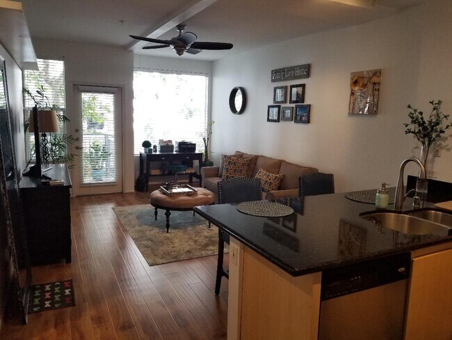 Foto del edificio - 101 Market St