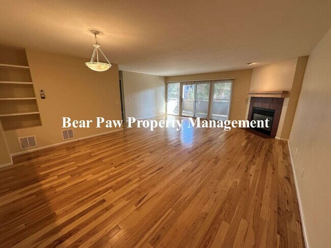 Foto del edificio - "Great  2-Bed, 2-Bath Condo Genesee"