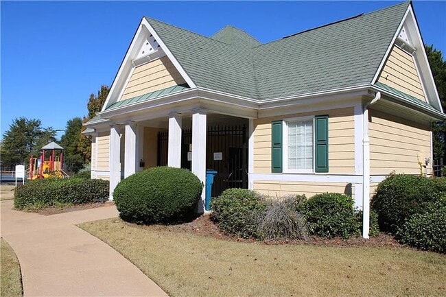 Building Photo - 3803 Yorkshire Ct