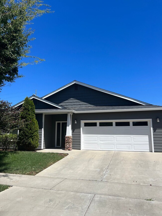 Foto del edificio - 1266 Whitewood Way