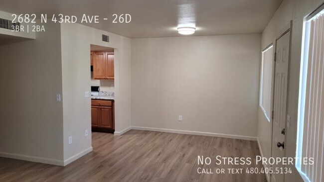 Foto del edificio - 2682 N 43rd Ave