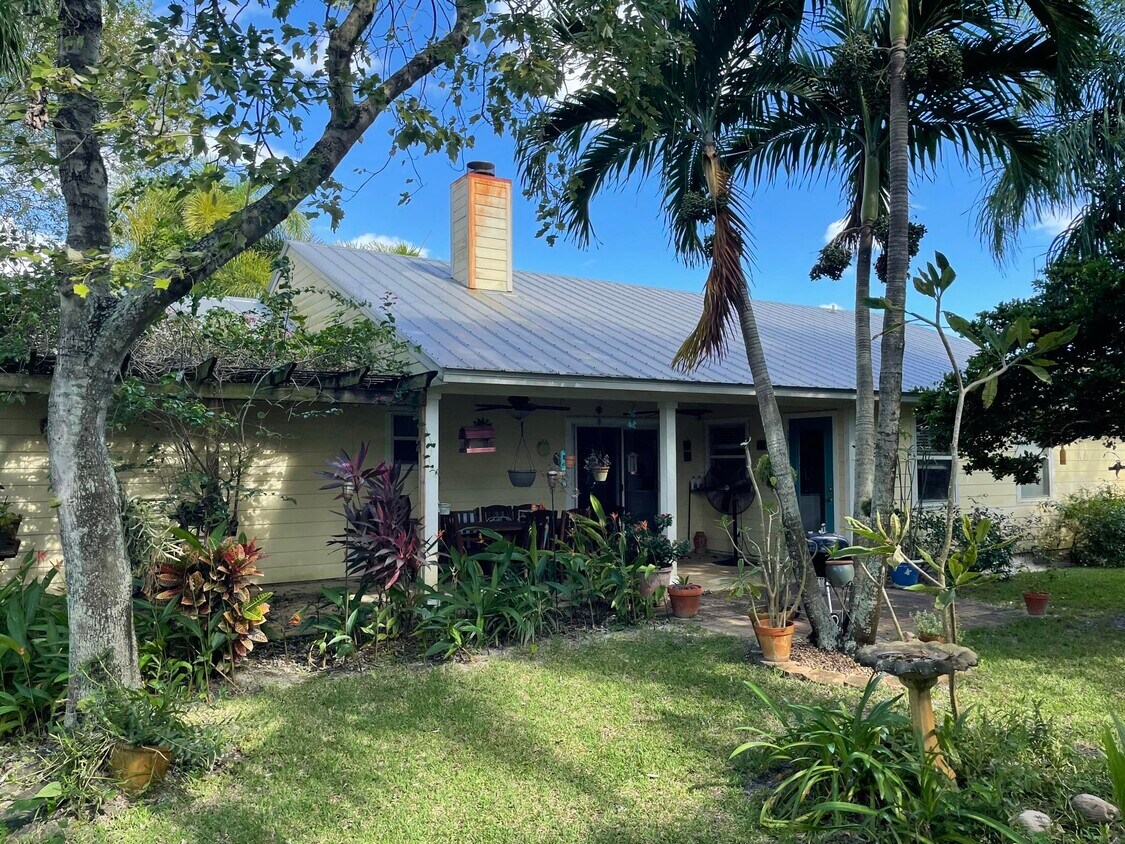 Foto principal - 2280 SE Longhorn Ave