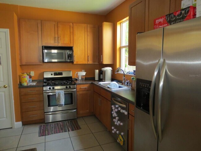 Foto del edificio - 3814 W Angeles St