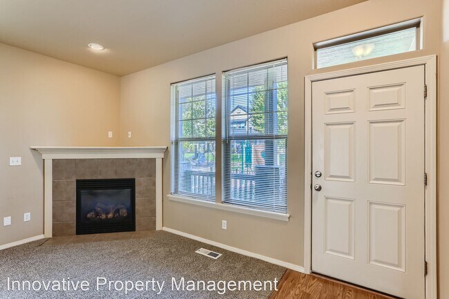 Foto del edificio - 2 br, 2.5 bath House - 1469 NE Lockheart Ln