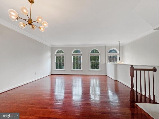 Building Photo - 8173 McCauley Way