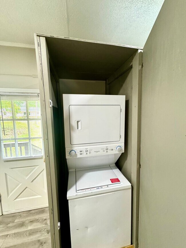 Foto del edificio - Cute 2 Bedroom 1 Bath House in Jacksonville