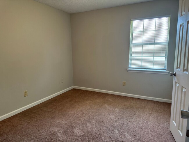 Building Photo - 1456 Coalition Cir