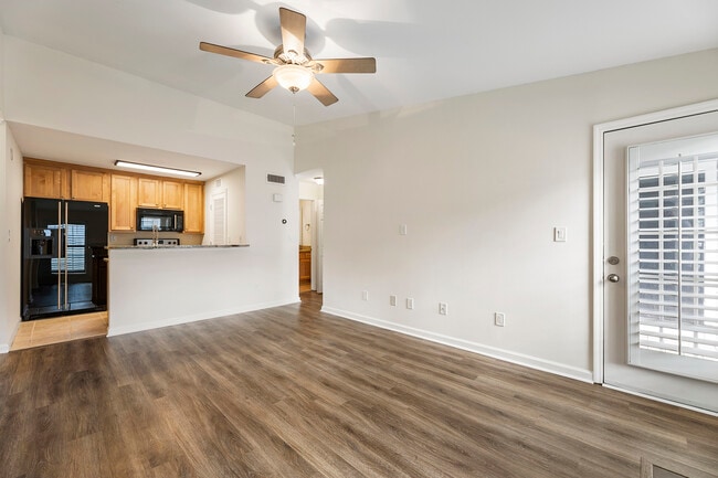 Building Photo - 210 Granville Ct