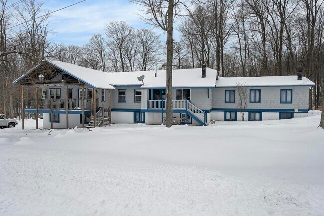 Building Photo - 5341 Alphof Rd