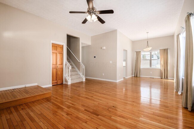 Foto del edificio - 4931 Leybourne Dr