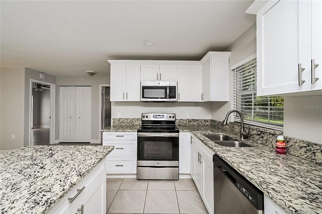Foto del edificio - 9824 Richwood Ln