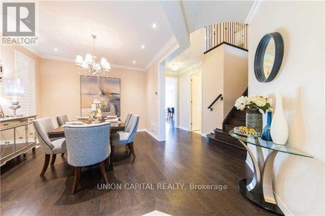 Photo du bâtiment - 285 Sixteen Mile Dr