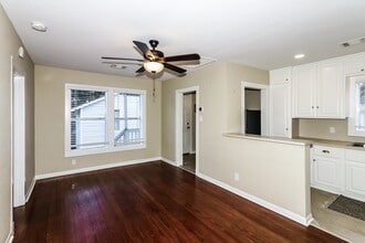 Building Photo - 4715 Avenue P 1/2