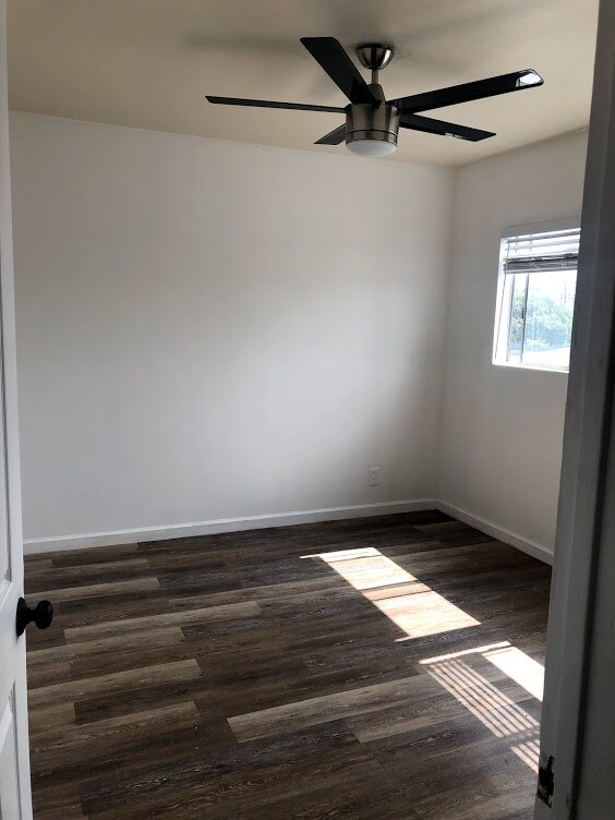 Foto principal - 217 E Ivy Ave