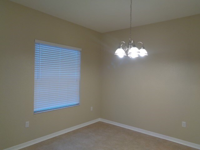 Foto del edificio - 5745 Woodruff Way