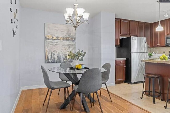 Building Photo - Chic condominium nestled in a great commun...