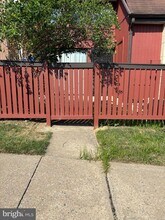 Building Photo - 3978 Woodhue Pl