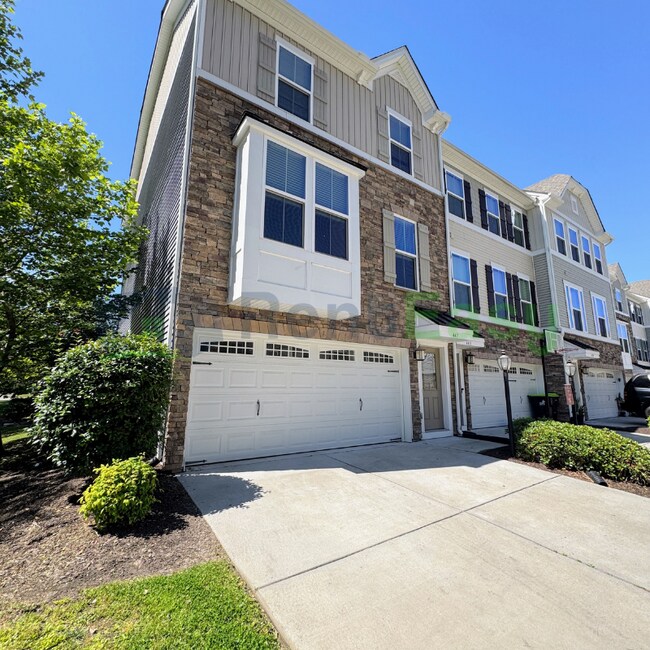 Foto del edificio - 447 Covington Ct