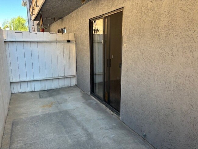Foto del edificio - 4486 38th St