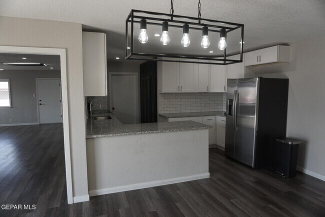 Foto del edificio - 3311 Drumond Rd