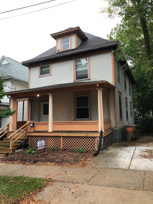 Foto principal - 447 W Doty St