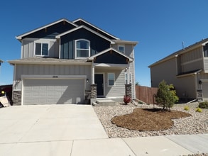 Building Photo - 13534 Park Gate Dr