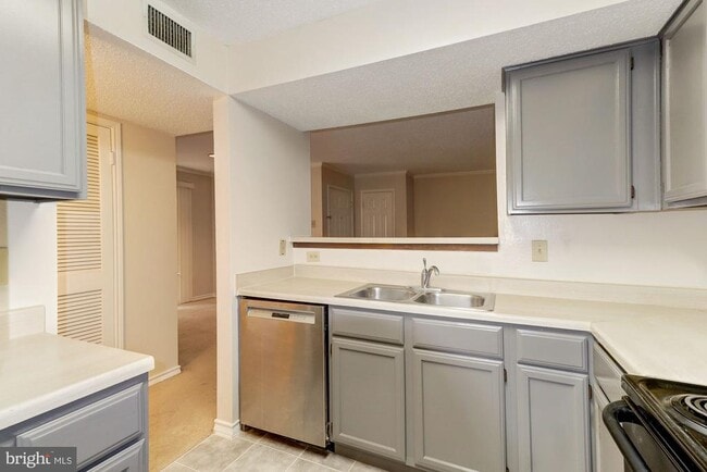 Foto del edificio - 1511 Lincoln Way