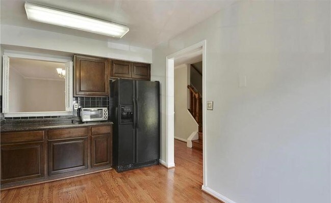 Foto del edificio - 6074 Heatherwood Dr