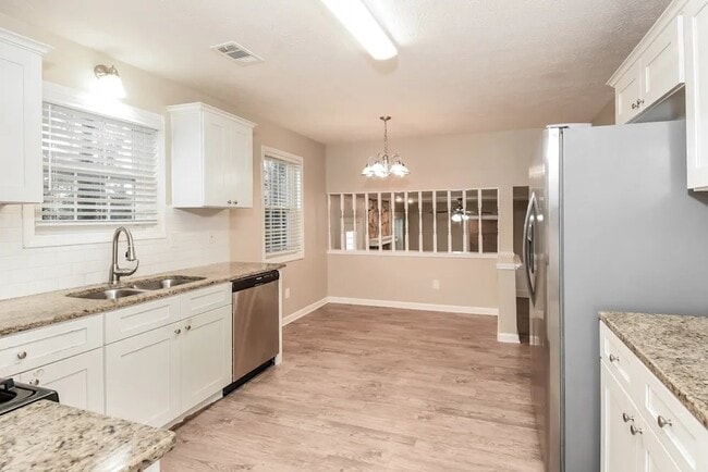 Building Photo - 1544 Haynes Ct SW