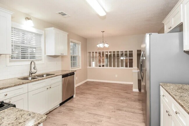 Foto del edificio - 1544 Haynes Ct SW