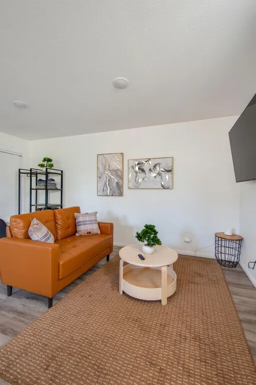 Building Photo - 116 Alta Mesa Dr