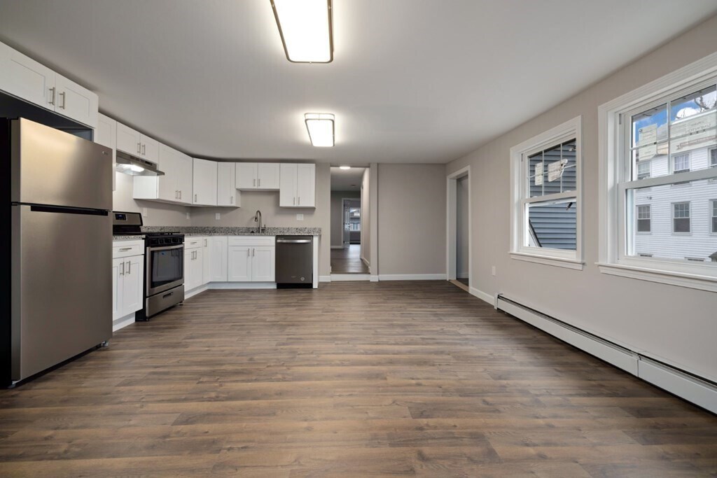 29 Church St Unit 2, Spencer, MA 01562 Condo for Rent in Spencer, MA