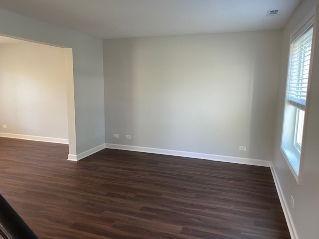 Building Photo - 2411 Red Bud Ln
