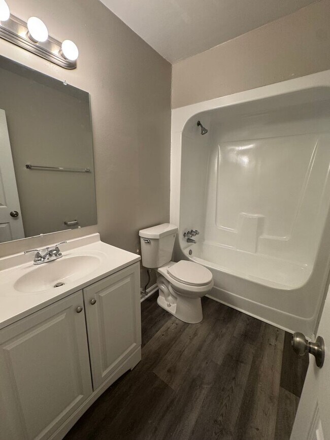 Foto del edificio - 2304 Lincoln St
