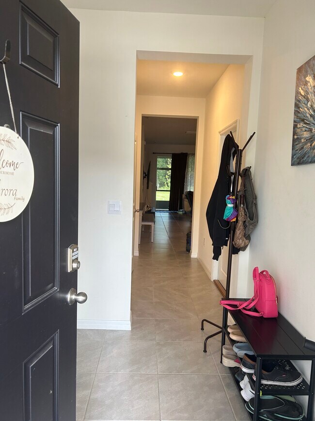 Foto del edificio - 1387 Colt Creek Pl