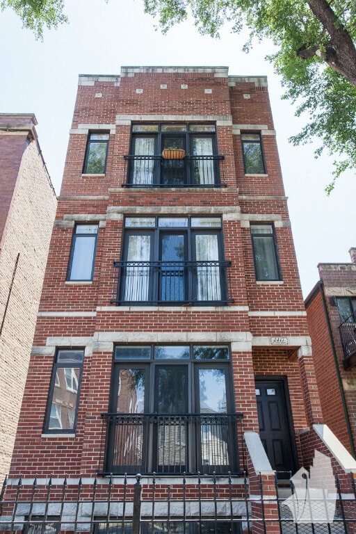 2417 W Fillmore St Unit 2TK, Chicago, IL 60612 Condo for Rent in