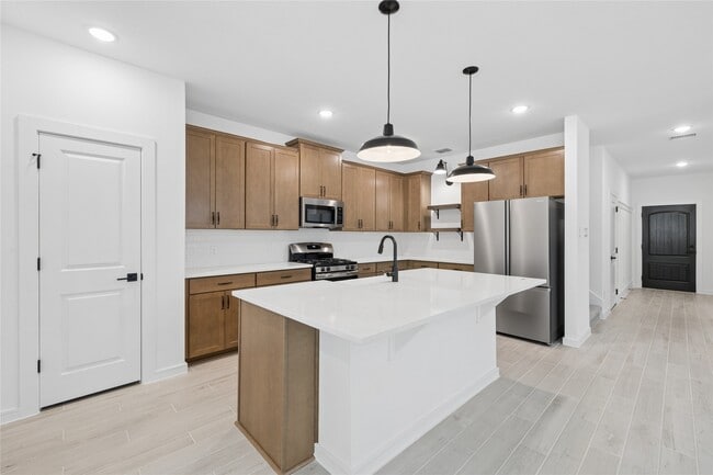 Building Photo - 4727 Bay Vista Dr