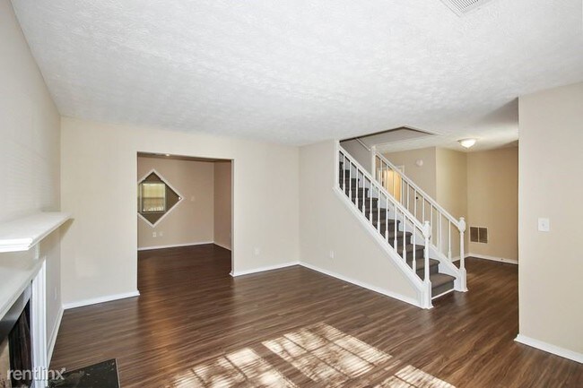 Building Photo - 4 br, 2.5 bath House - 225 Littlewick Way