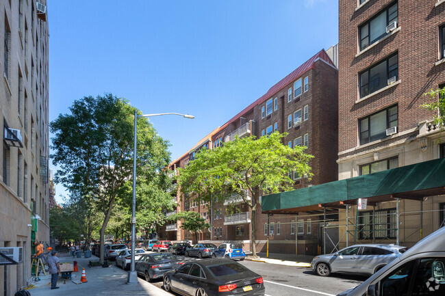 Building Photo - 5 West 91st Street