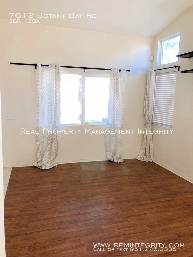 Foto del edificio - Single Story 3 bd home in Mission Grove