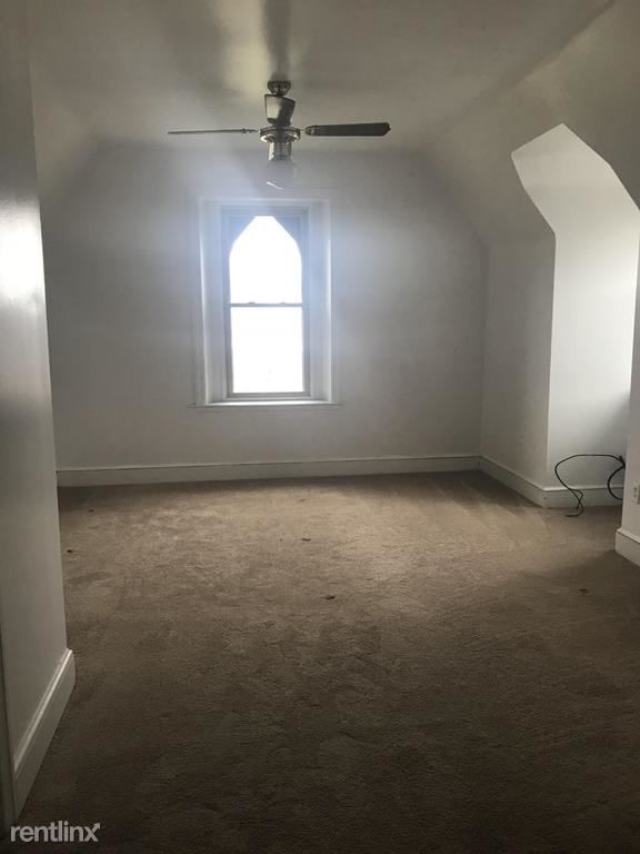 Foto del edificio - 1516 Warren St