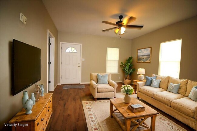 Foto del edificio - 7729 Farm to Market Rd 1301