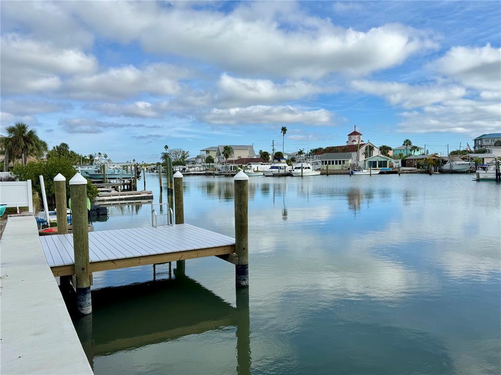 Foto principal - 117 140th Ave E