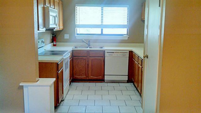Foto del edificio - 3516 Glenview Dr