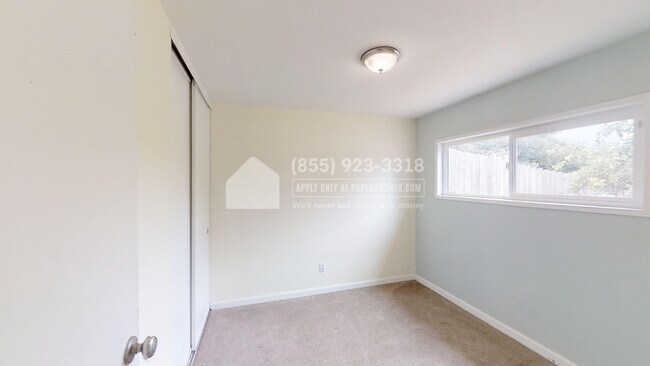 Building Photo - 2824 Ruff Ave